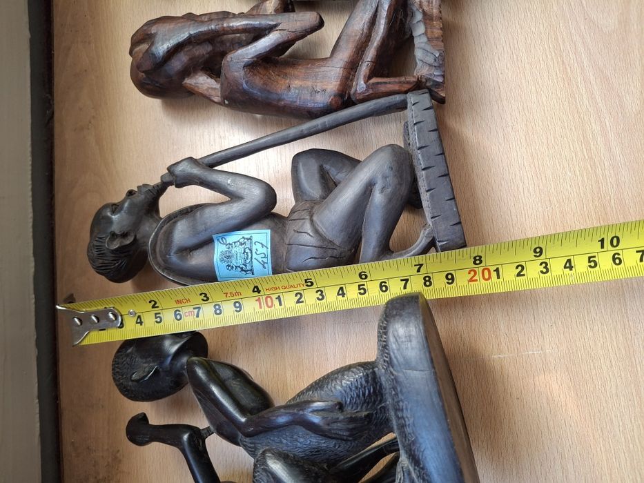 4 estatuetas madeira africana