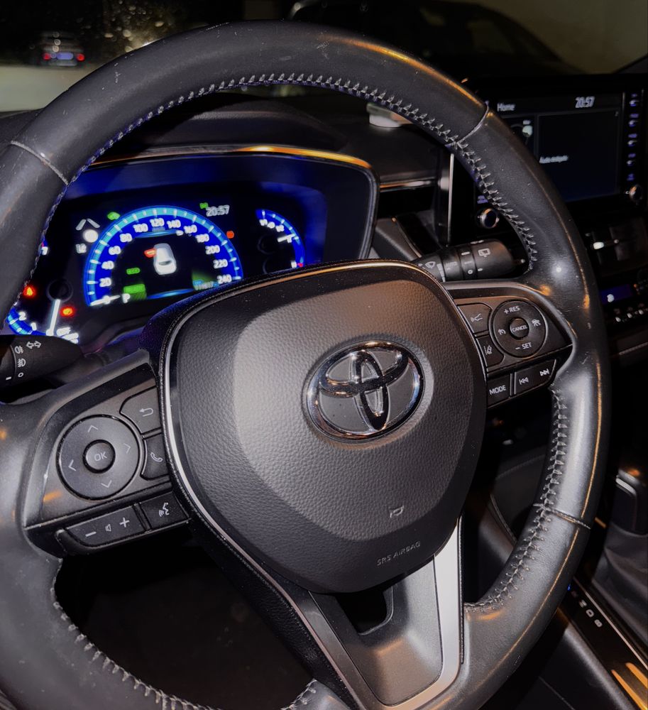 Toyota Corolla 1.8 Hybrid Touring Sports