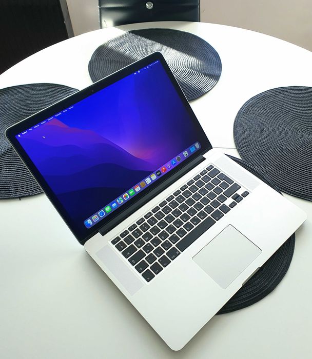 Apple Macbook Pro 15 Retina 3K 2880x1800 i7®™/AMD®R9™/16GB/512SSD/Hdmi