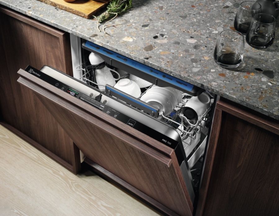 Вбудовувана посудомийна машина Electrolux EMG48200L(60 см)