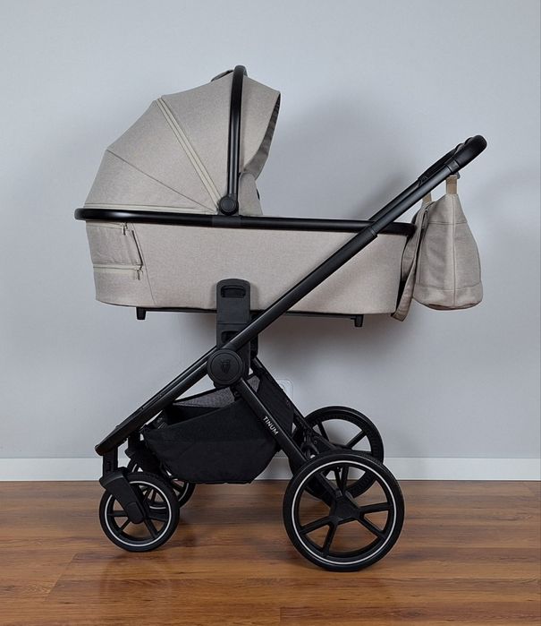 Wózek 3w1 Venicci Tinum SE 2.0 + fotelik Avionaut Pixel