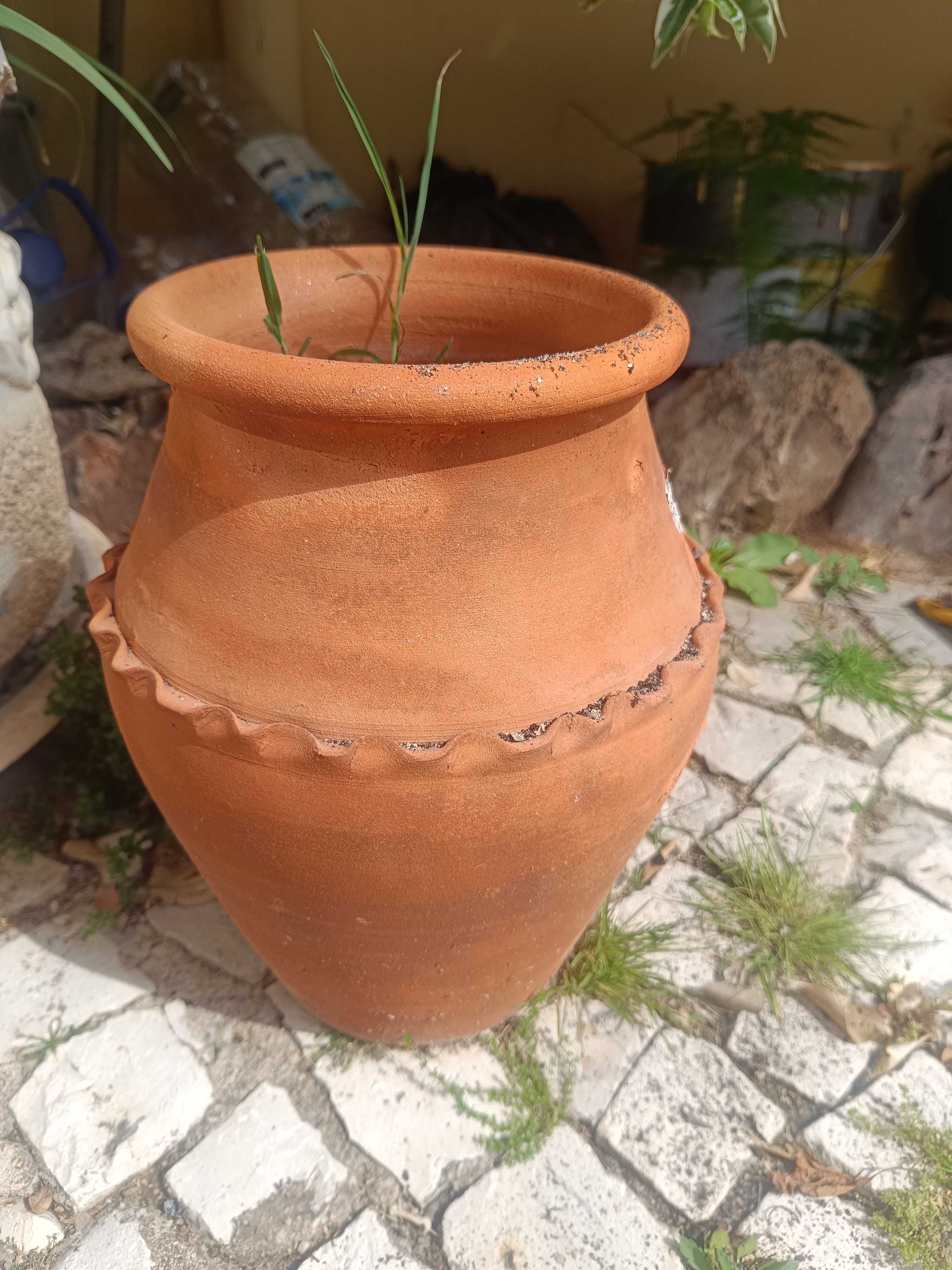 Vários vasos plástico / cerâmico x7