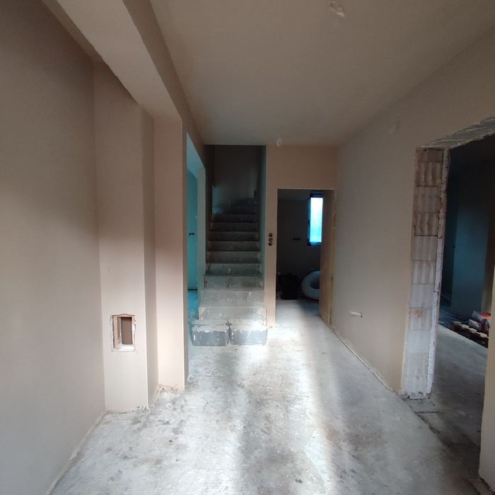 Tynki maszynowe, gipsowe,kompleksowe wykończenia wnętrza, demontaze.