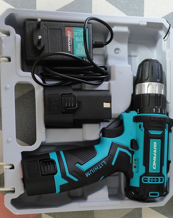 Аккумуляторний шуруповерт Grand ДА-12