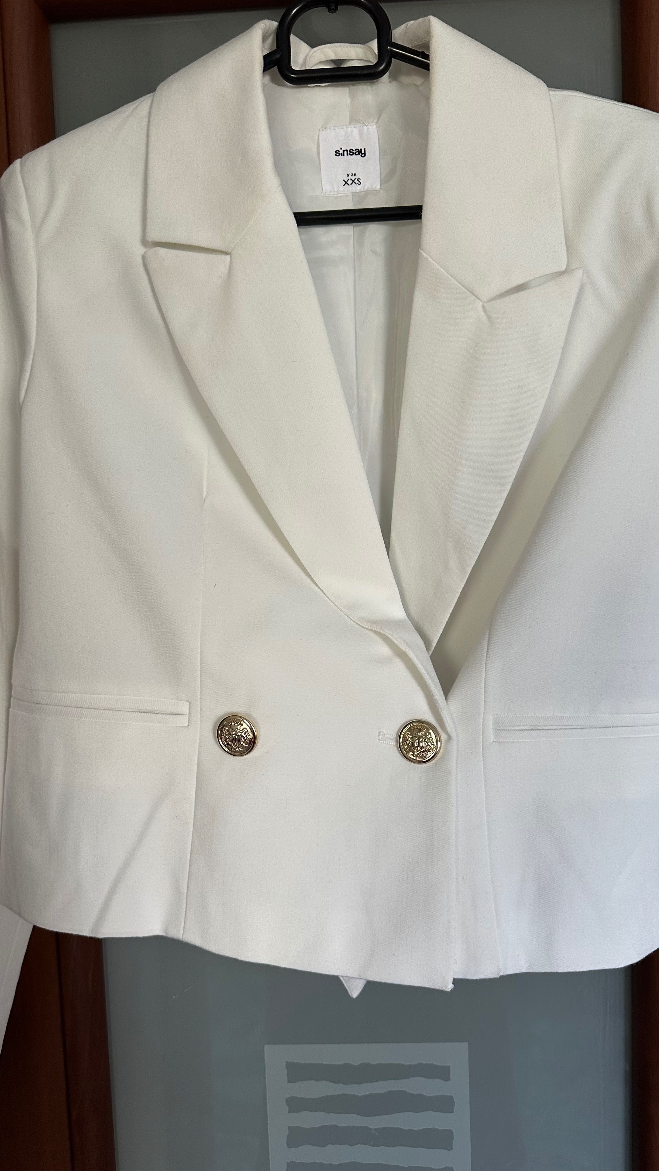 Śliczna bardzo elegancka marynarka ECRU XS/S jak nowa