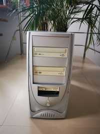 PC Desktop torre 2003