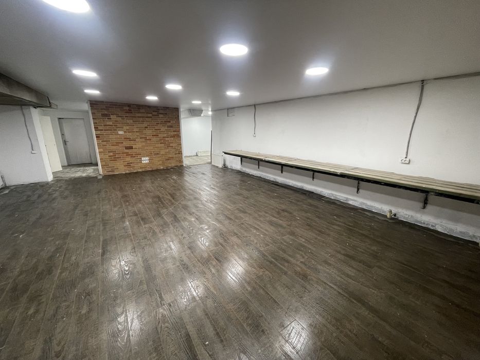 Продам приміщення 200 кв.м. Поруч Річпорт