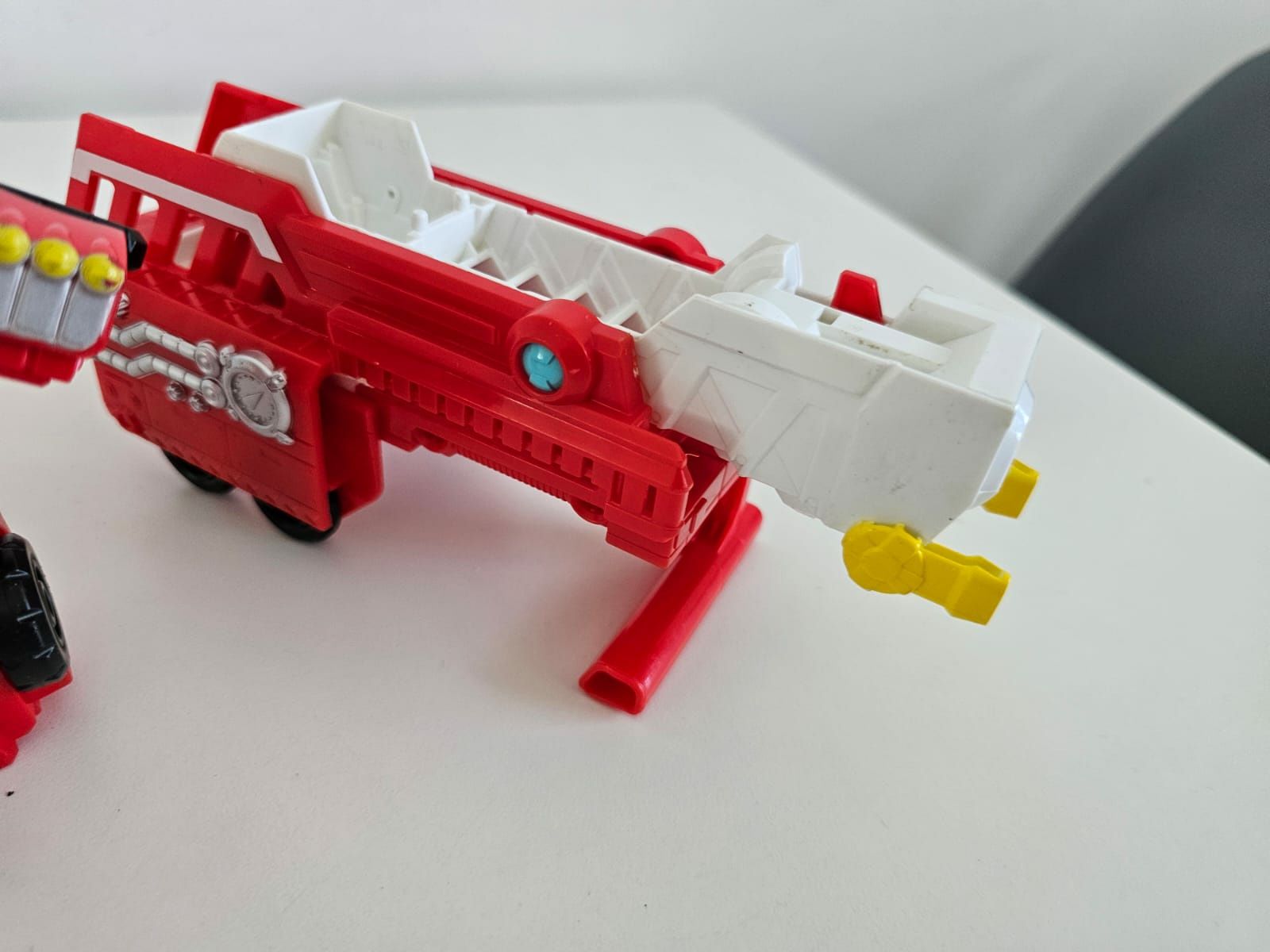 Transformers - wóz strażacki