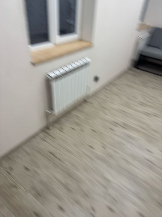 Здам поверх на дві кімнати