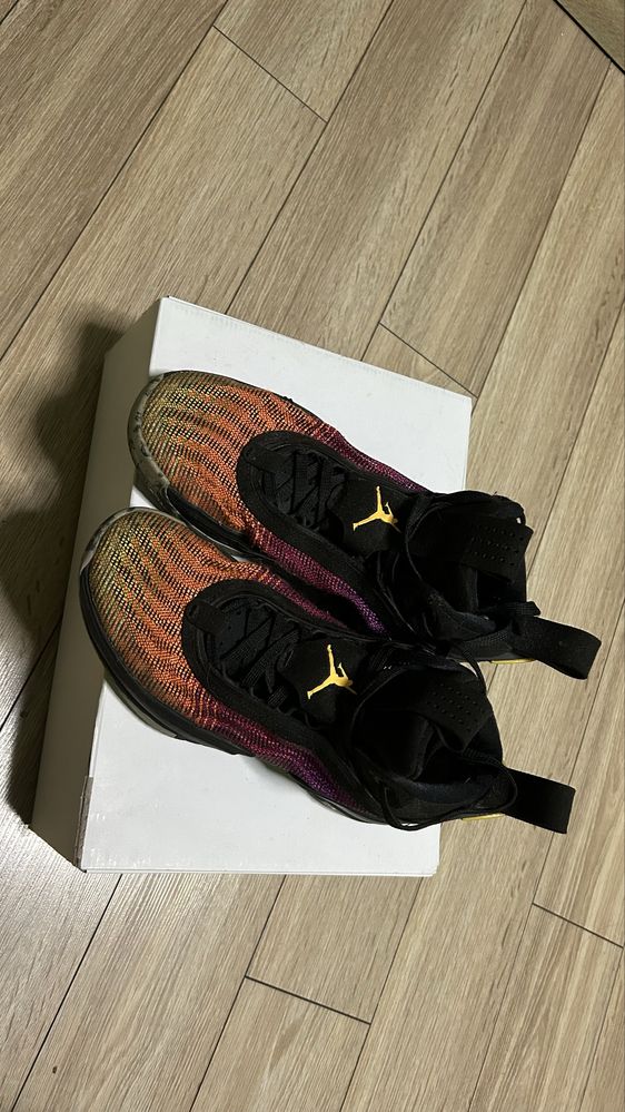 Jordan  XXXVI na sprzedaż