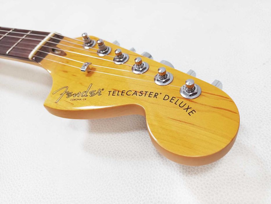 Fender American Pro II Telecaster Deluxe 2025 - c/ Garantia