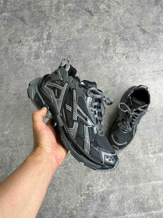 BALENCIAGA Runner кроссовки серые кеди кеды кросівки сірі 43 42 39 41