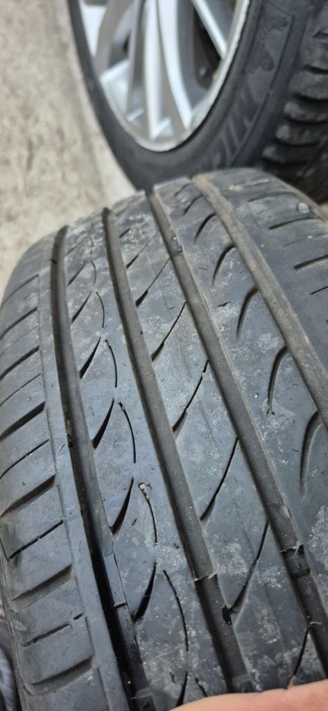Felgi koła komplet 5x114.3 R17 czujniki tpms toyota kia nissan renault