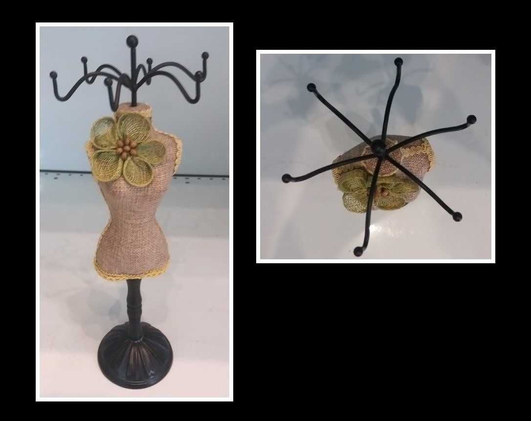 Expositor de Bijuteria (B)