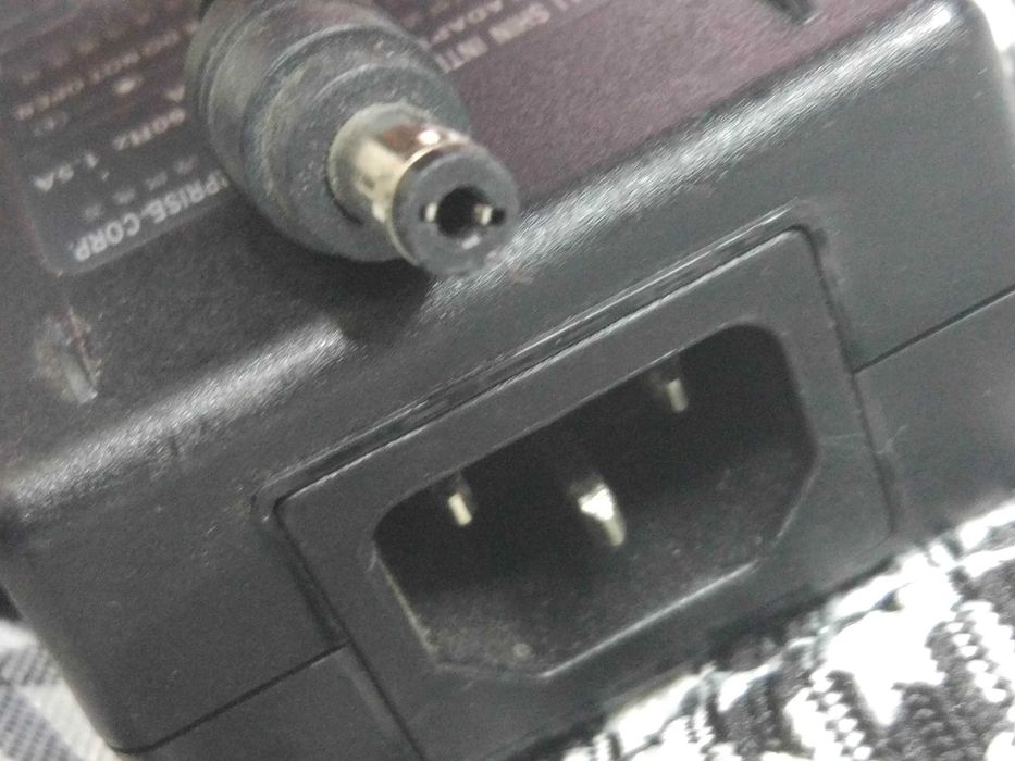 Блок живлення питания 12V 4.58A 5.5X2.1mm