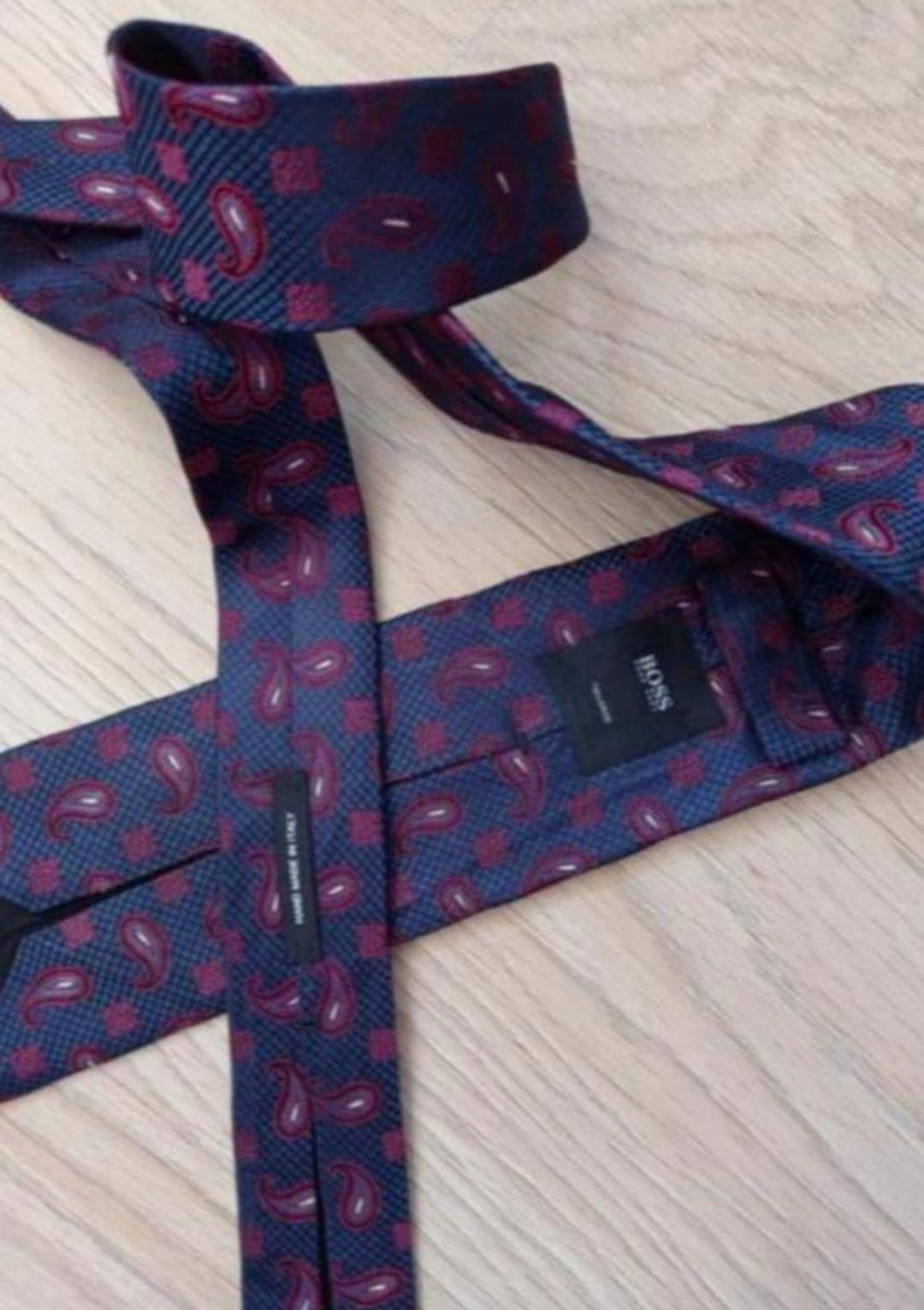 Краватка HUGO BOSS . Італія