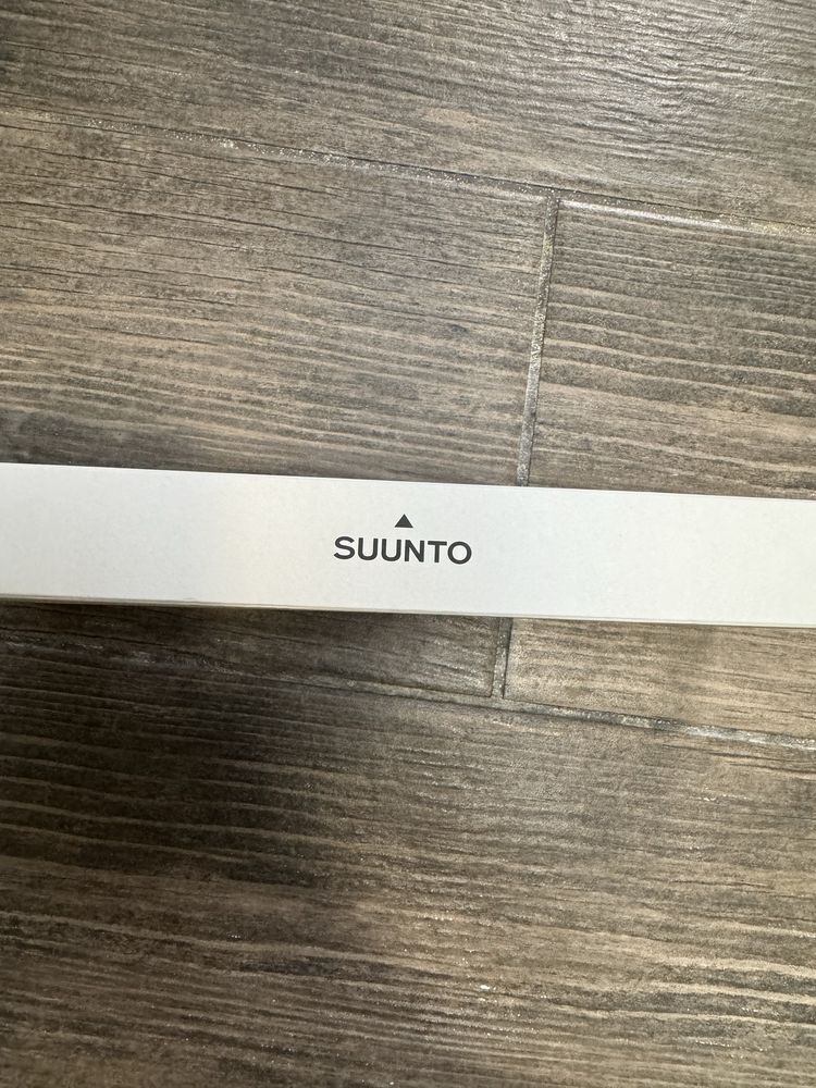 Suunto Race S All Black новий