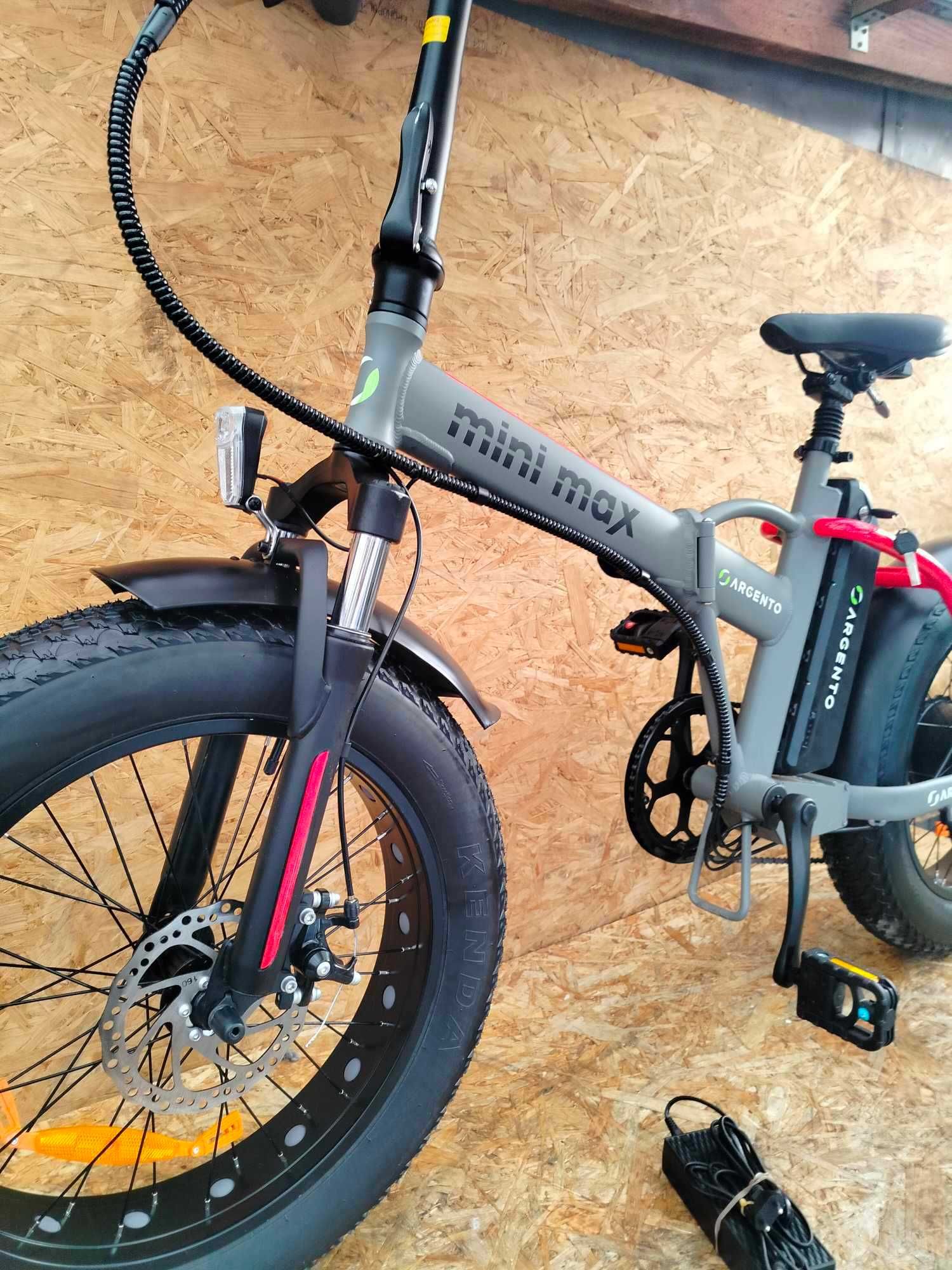 Rower elektryczny składany ARGENTO Mini Max Fatbike