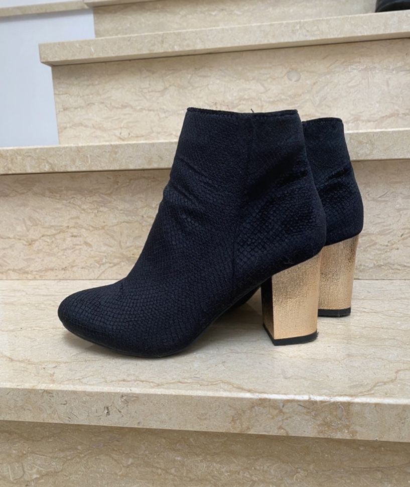 Botki czarne buty Krush 37