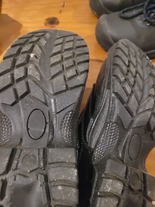 Sapatos de protecção tamanho 36