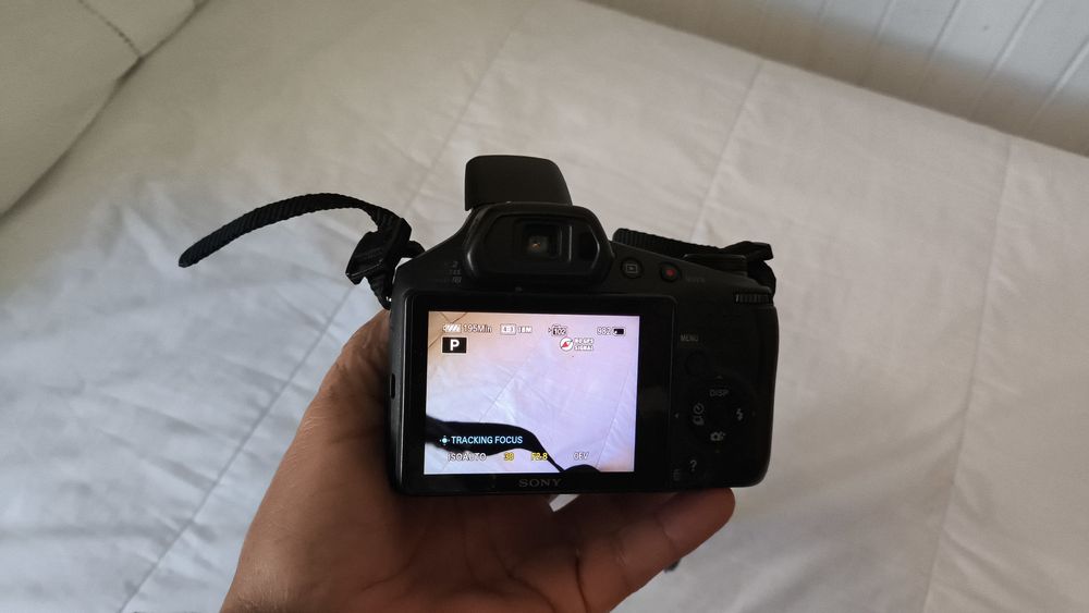 Sony Cyber-shot DSC-HX200V