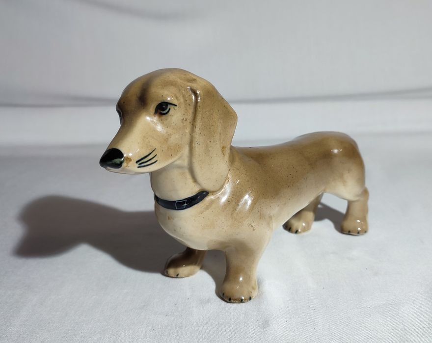 Figurka porcelanowa 22 cm duża jamnik Chodzież. Unikat. Prl