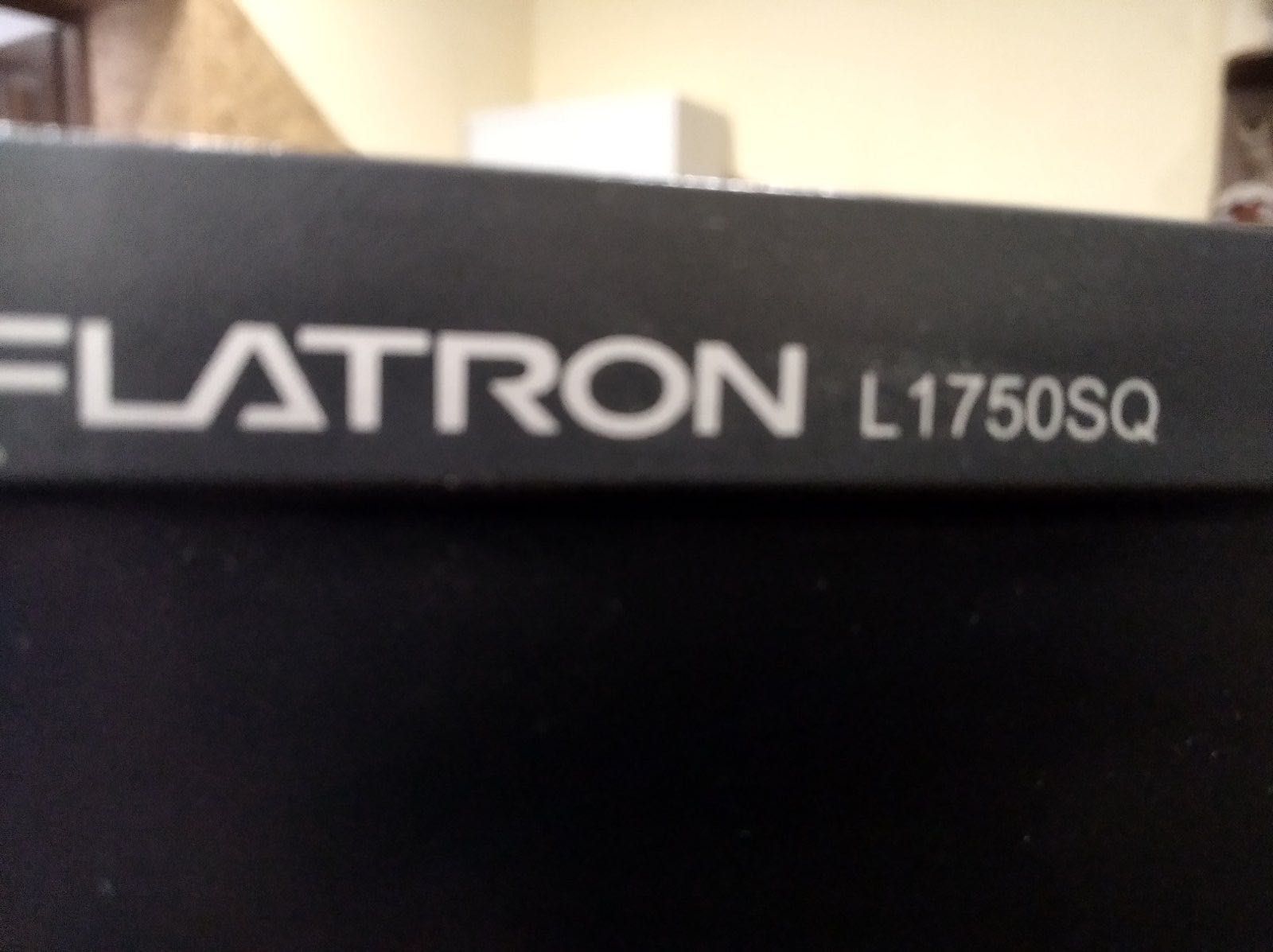 Монітор для комп’ютера FLATRON L1750SQ