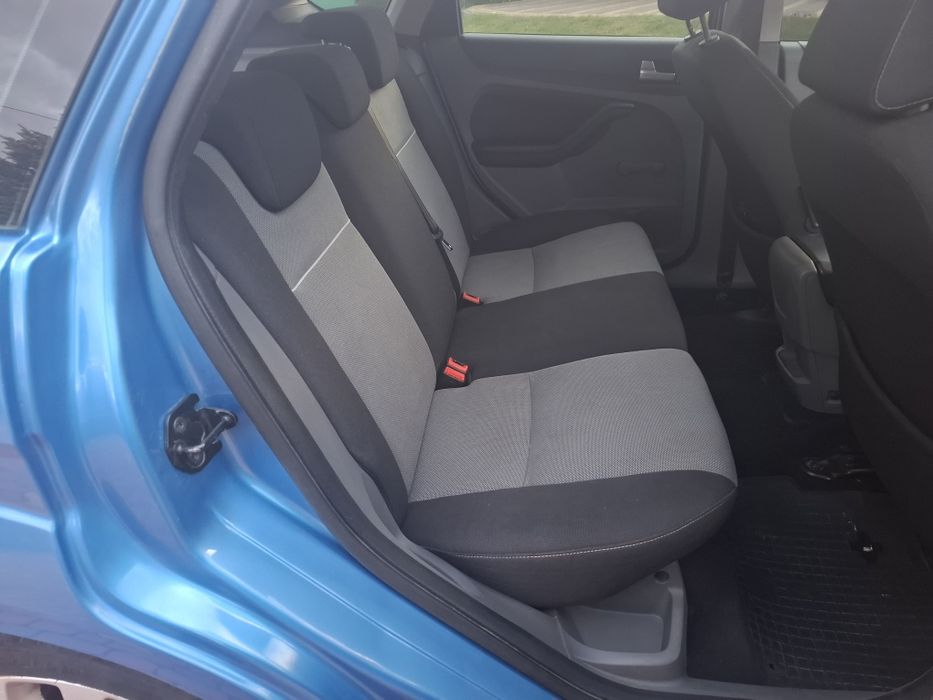 Ford Focus 2010р 1.6 бен/газ