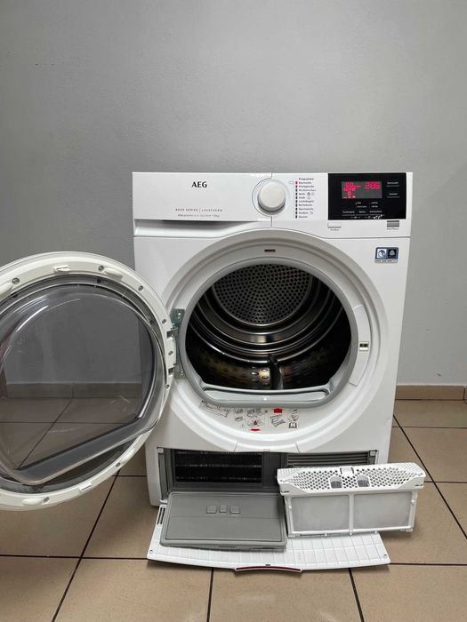 Suszarka AEG 8000 Series 8kg Pompa Ciepła 60cm GW