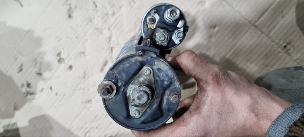 Стартер BMW e65 e66 n44b62 4.4 3.6 0001109427 BOSH