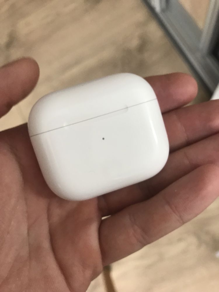 Etui AirPods 3 Stan idealny