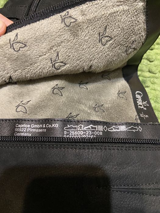 Чоботи жіночі Caprice 38 нубук