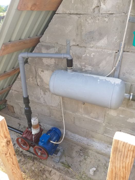 Вакуумные насосы УВД-10, Вакуумные насосы для асинизаторов