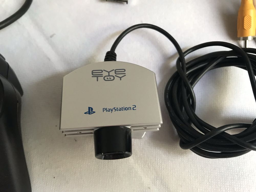 Ps2 Slim + Comando + eye toy + cartao memoria 64Gb impecavel
