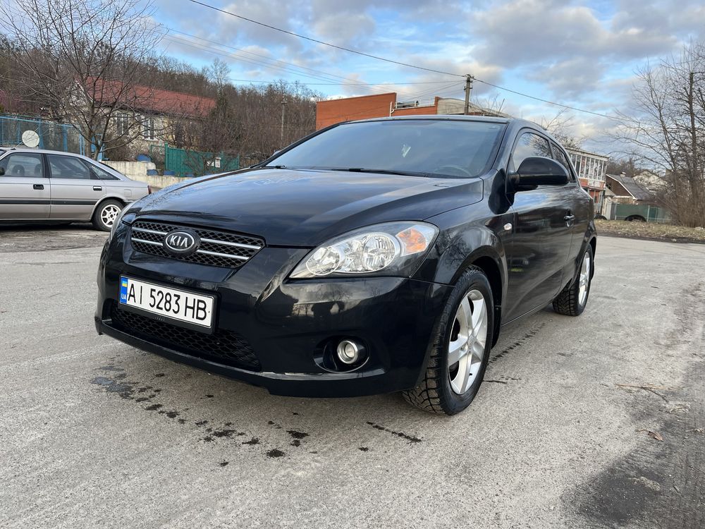 Kia ceed 1,4 2008