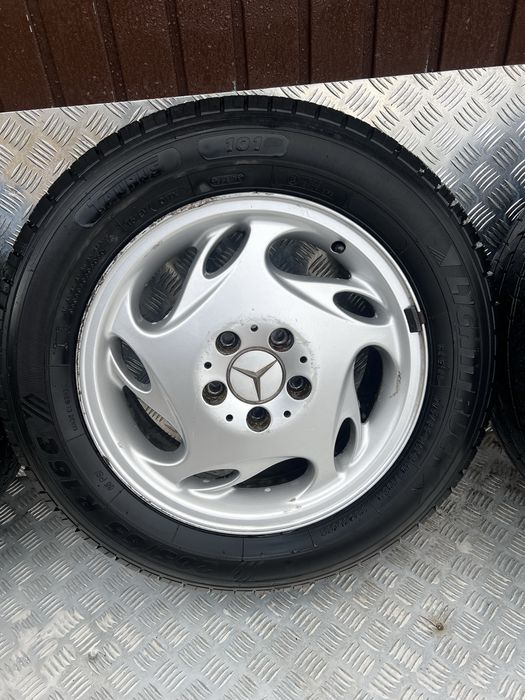 Felgi Aluminiowe z Oponami zimowymi 205/65R16C Mercedes Vito W638