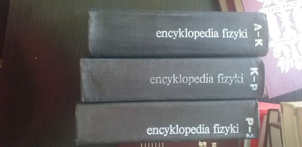 Encyklopedia fizyki 3 tomy