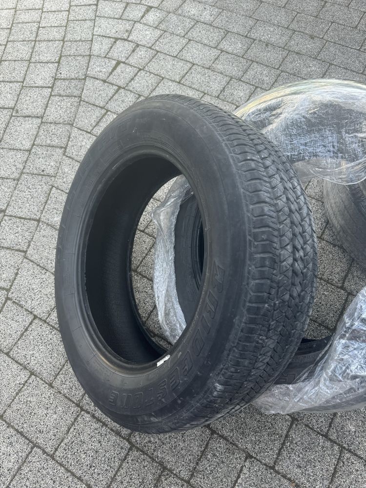 Opony wielosezonowe Bridgestone