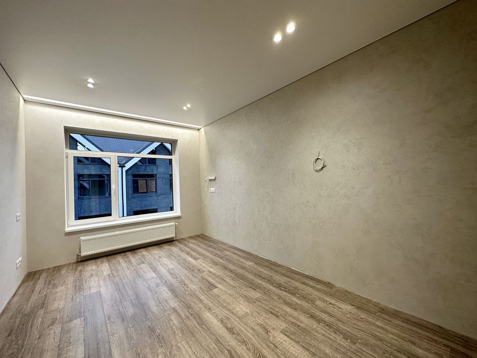 Дуплекс з новим ремонтом у лісовій Бучі. Ніхто не жив.