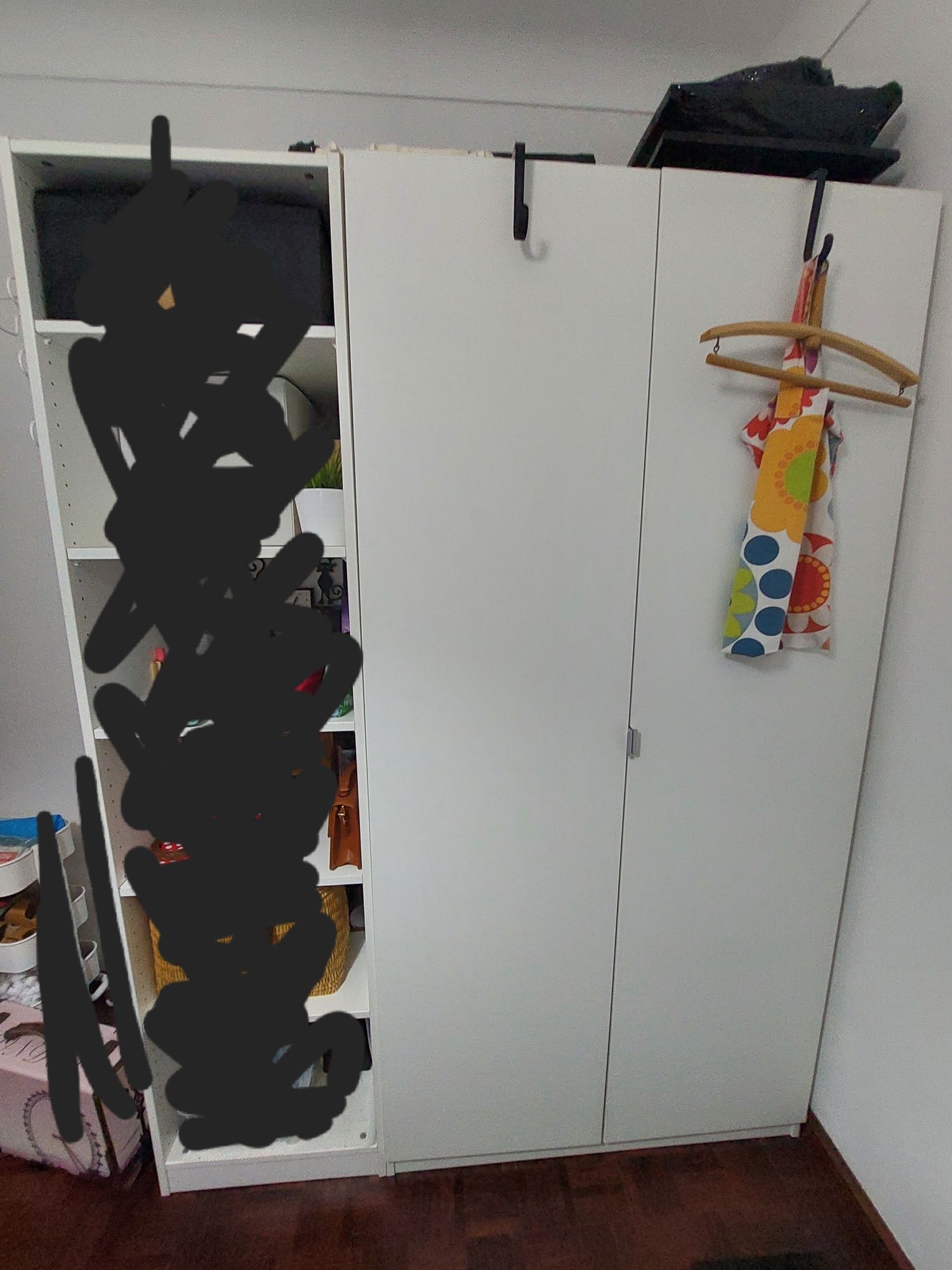 Roupeiros Ikea Pax