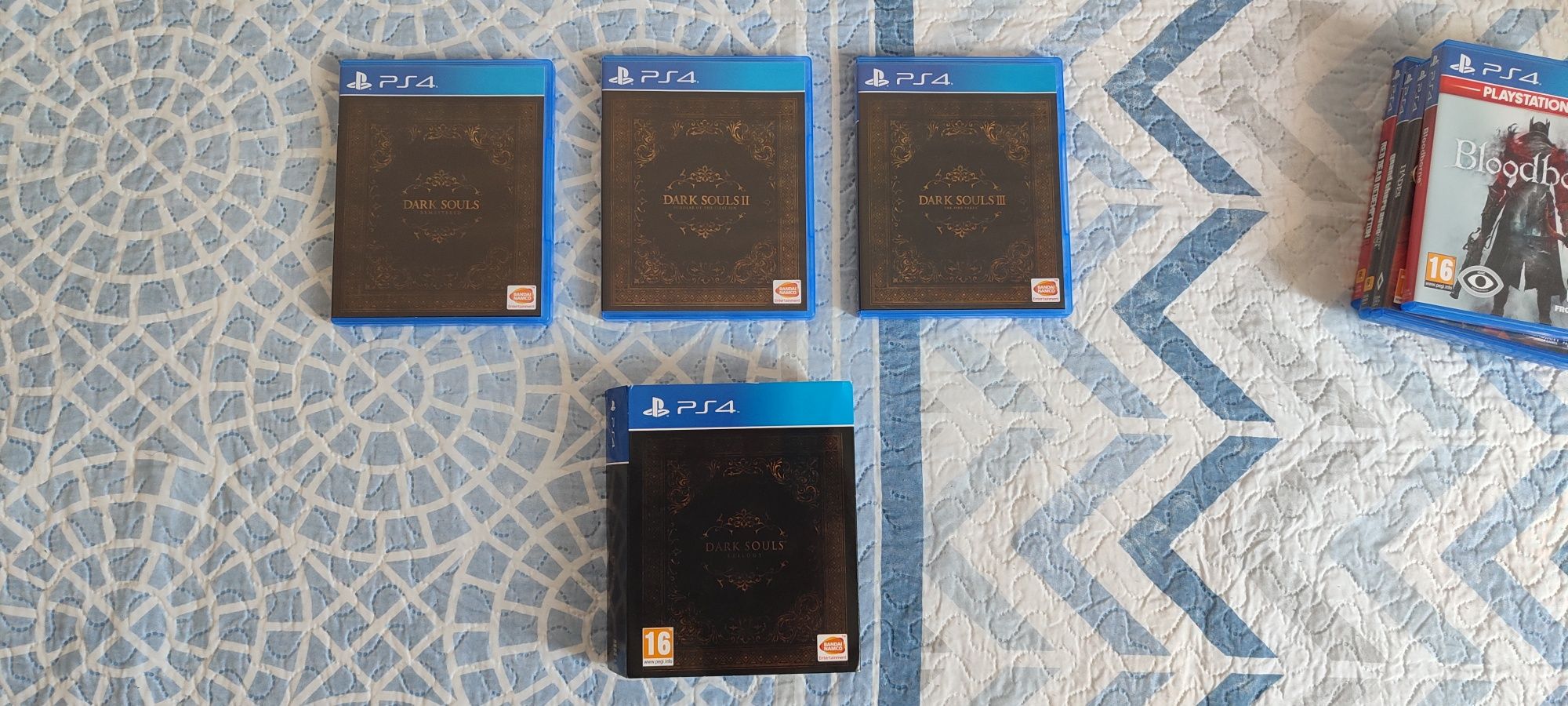 Jogos PS4 (Série Souls, Rockstar, outros)
