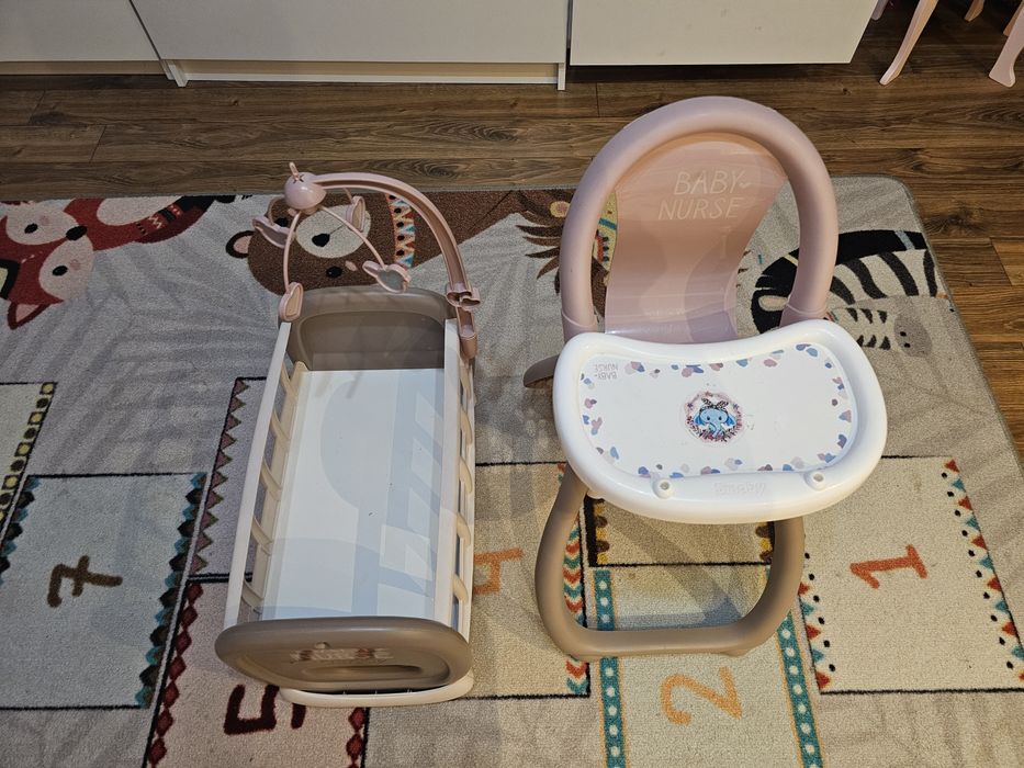 Łóżeczko i krzesełko do karmienia dla lalek