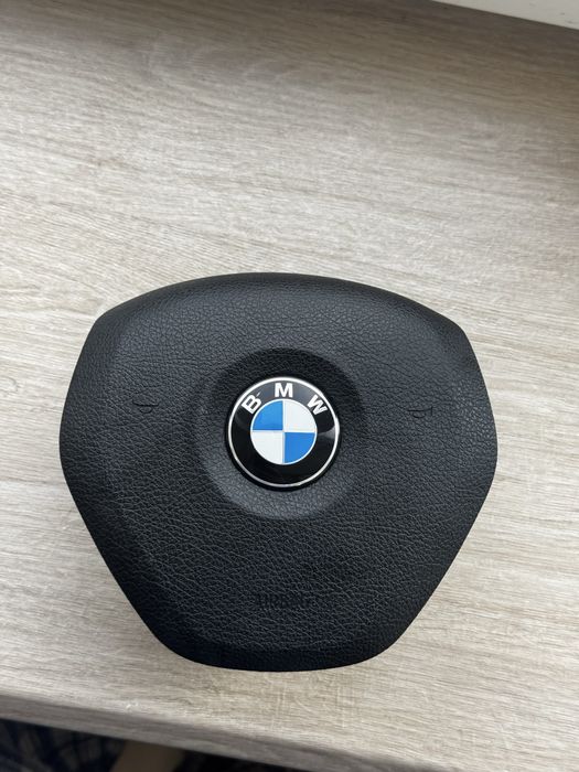 Подушка на Спорт руль bmw f30 оригинал