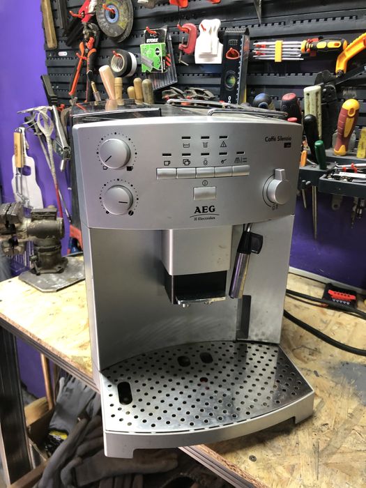 Кофемашина AEG Electrolux
