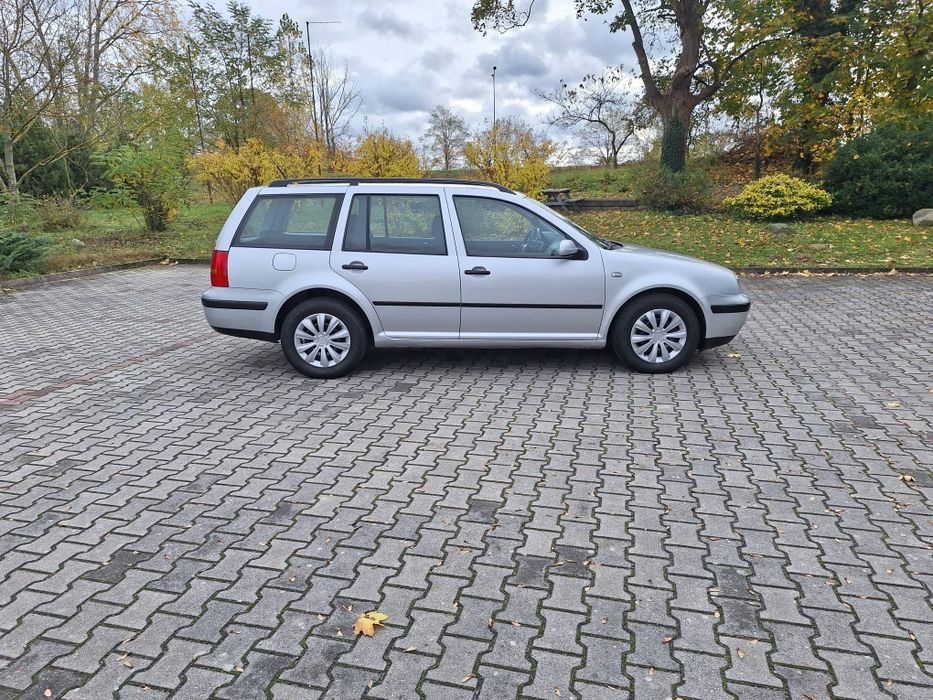 Volkswagen Golf IV 1.4 MPI*SPECIAL*LIFT*Klima*Elektryka*Radio*ŁADNY