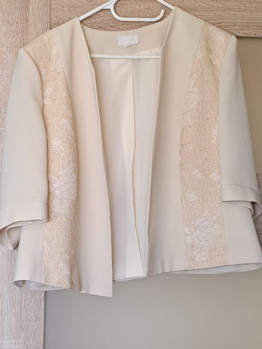 Komplet damski żakiet, topik i  spódnica 48