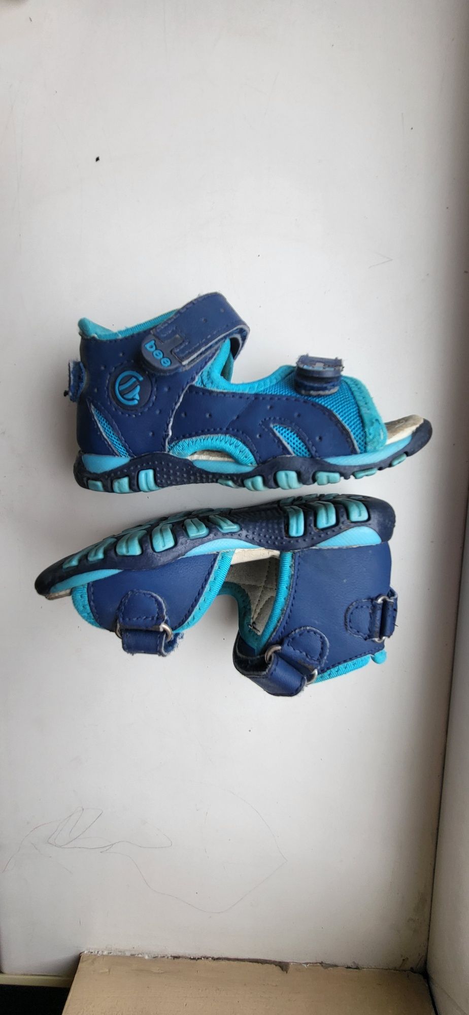 Продам дитячі літні сандалі Clibee 23го розміру