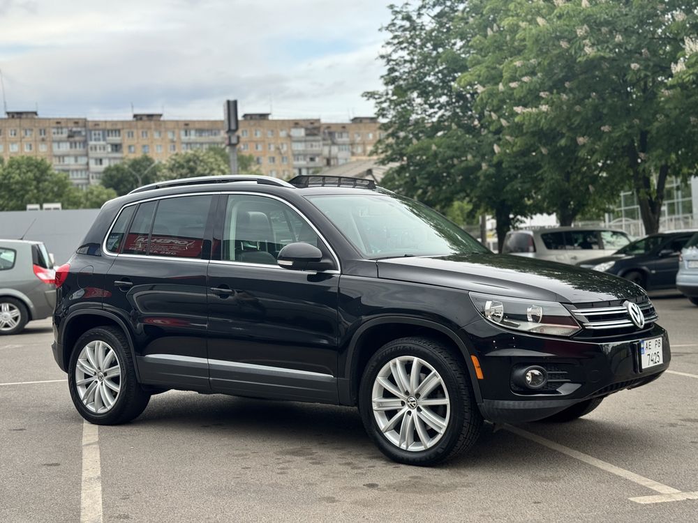 Власне авто без вкладень Volkswagen Tiguan 235л/с 2013 2.0