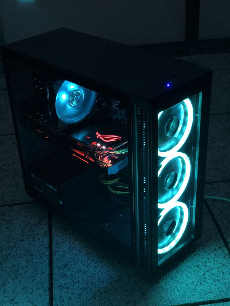 Игровой RGB пк RTX 2080 Super, Core i7 7700k, DDR4 16 Gb, SSD 512 Gb