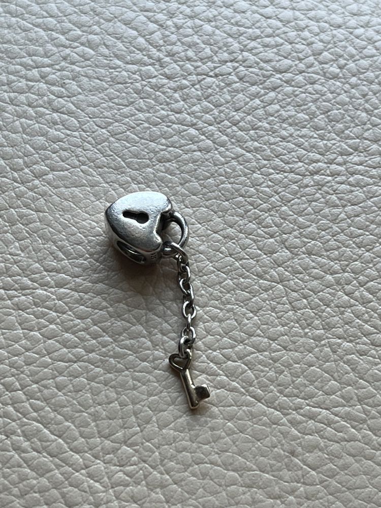 Pandora charms klucz do serca tt s 925 ale